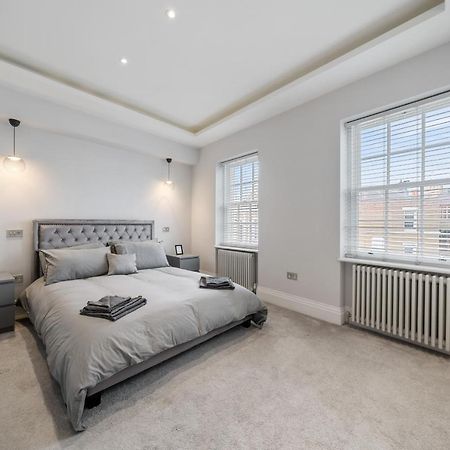Modern 4 Bedroom Townhouse With Cinema Room In The Heart Of London Se1 ภายนอก รูปภาพ